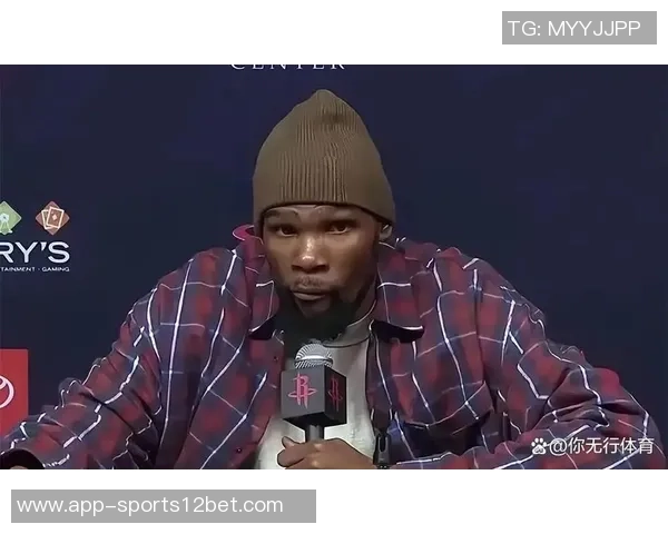 杜兰特三节狂砍30分7助攻展现统治力球队正负值高达24 杜兰特三节狂砍30分7助攻展现统治力球队正负值高达24