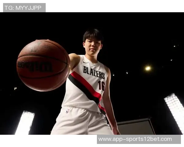 混音主帅称赞杨瀚森进攻表现出色总能创造良机助队伍取胜 混音主帅称赞杨瀚森进攻表现出色总能创造良机助队伍取胜